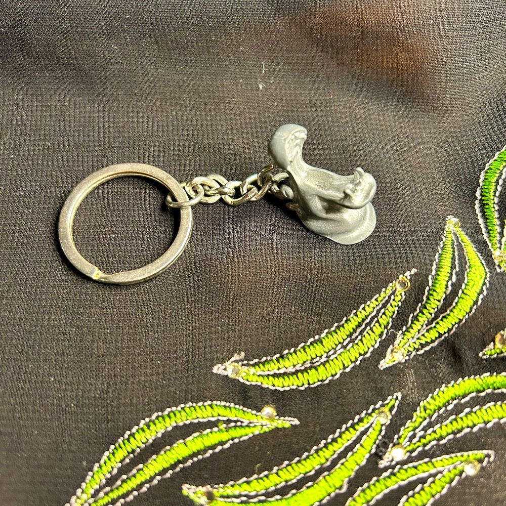 JUMANJI Pewter Hippo Head Movie promo keychain.